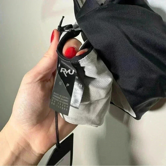 NWT RYU Respect your universe ELAN bra S - Picture 8 of 9